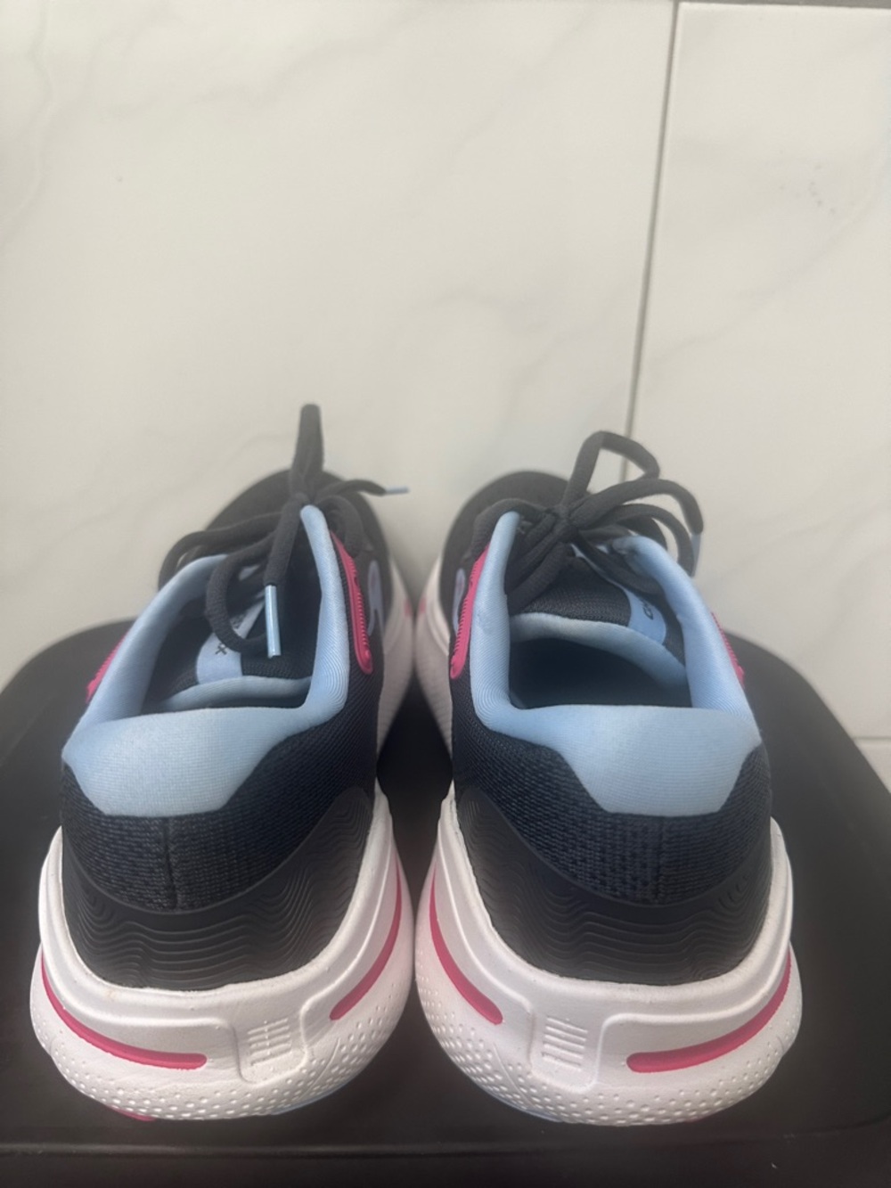 Brooks Ghost Max Women's Running Shoes - Picture 3 of 11